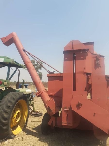 Slattery Harvester for sale in Masvingo