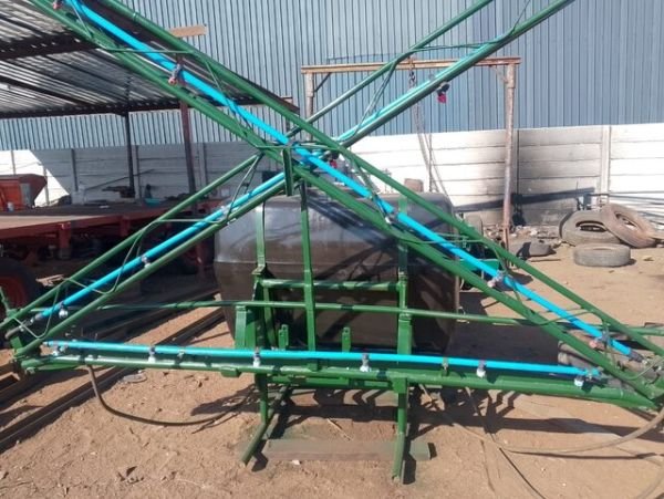 600 litre boom sprayer for sale