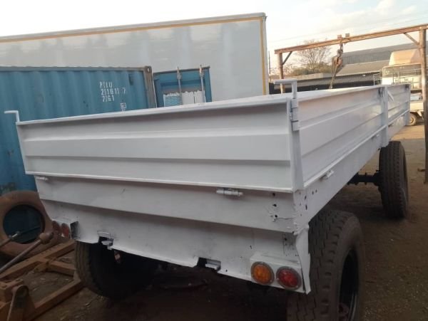 4 wheel dangler trailer