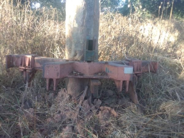 3 tine Ripper Bain